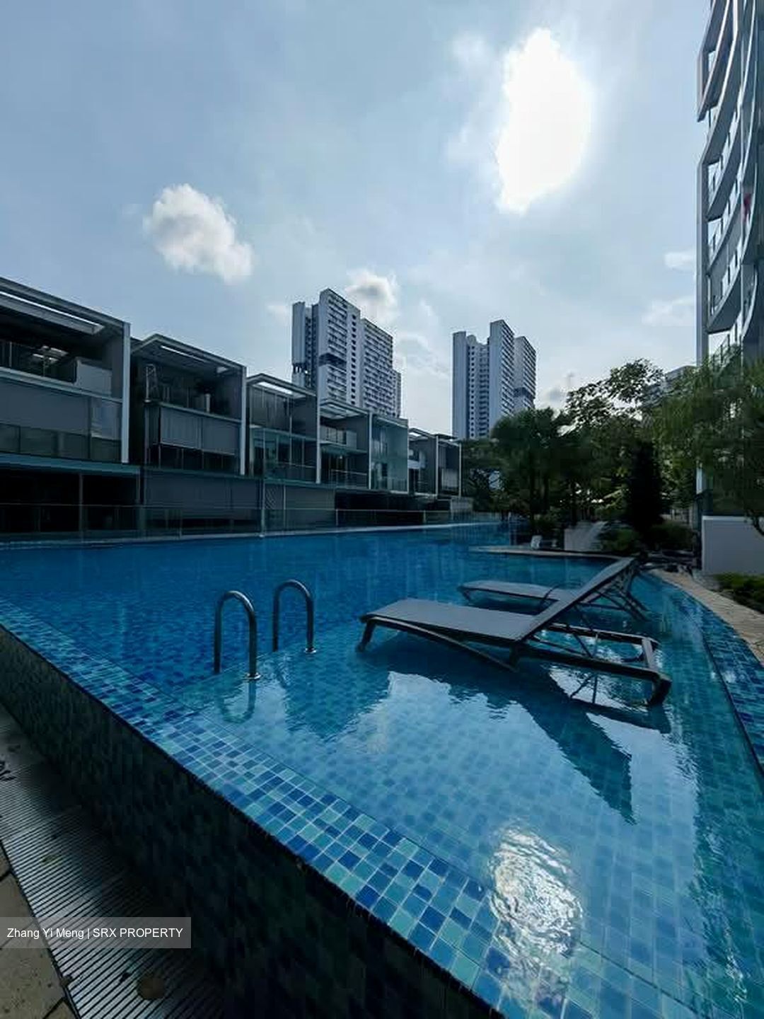 Eight Riversuites (D12), Condominium #603085761